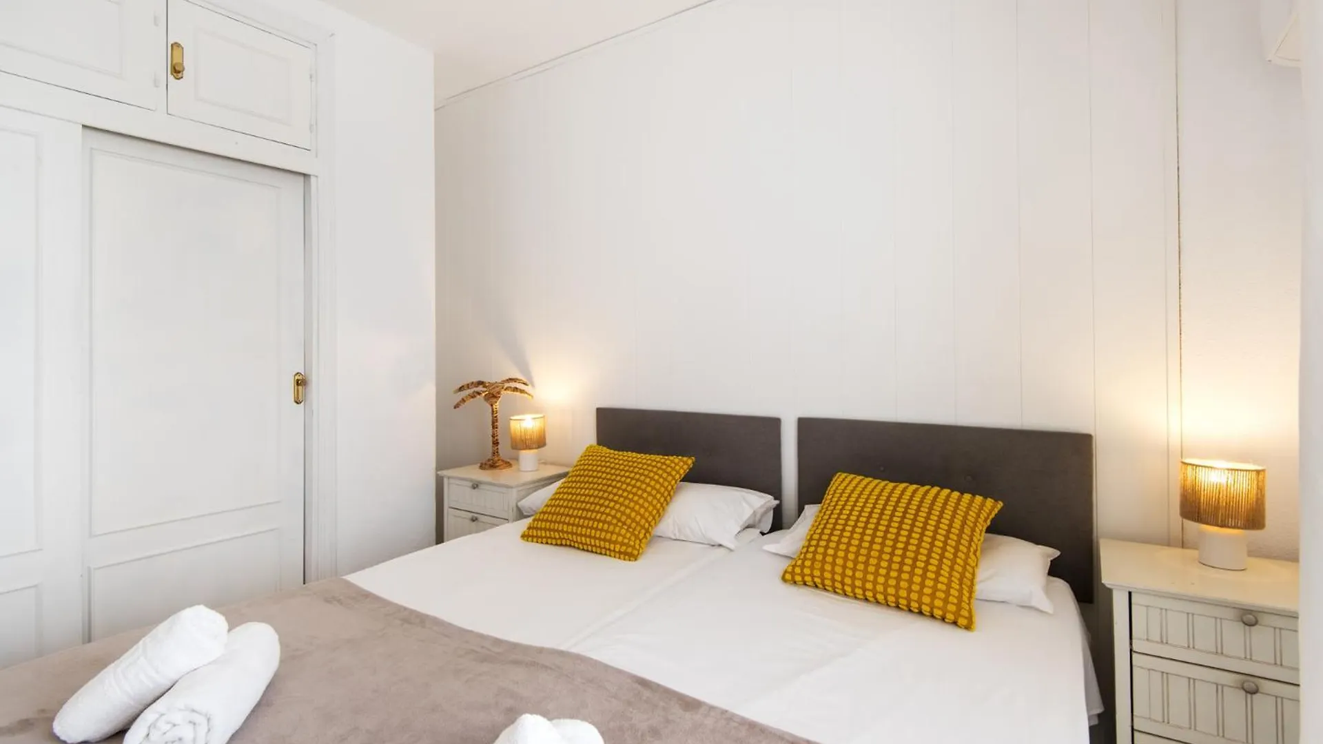 Atarazanas River Road Apartment Màlaga