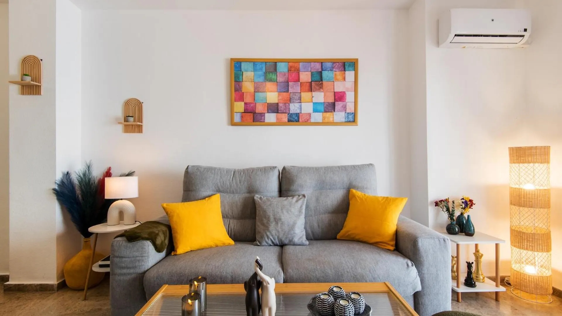 Atarazanas River Road Apartment Málaga Spanyolország